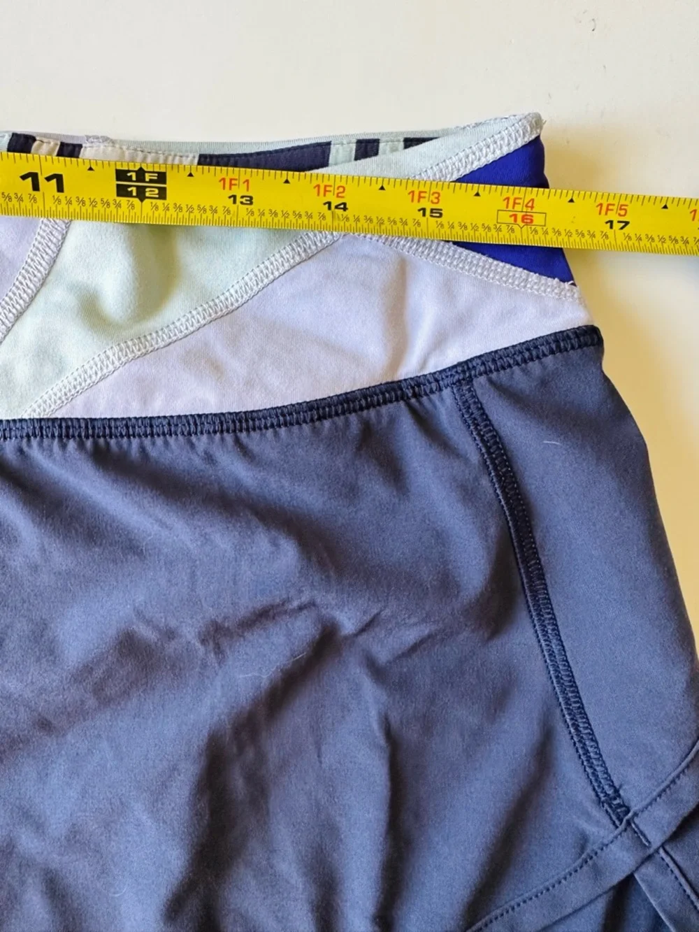 Lululemon Athletic Shorts Women’s Sz 8 Navy with Light Mint & Lavender Waistband